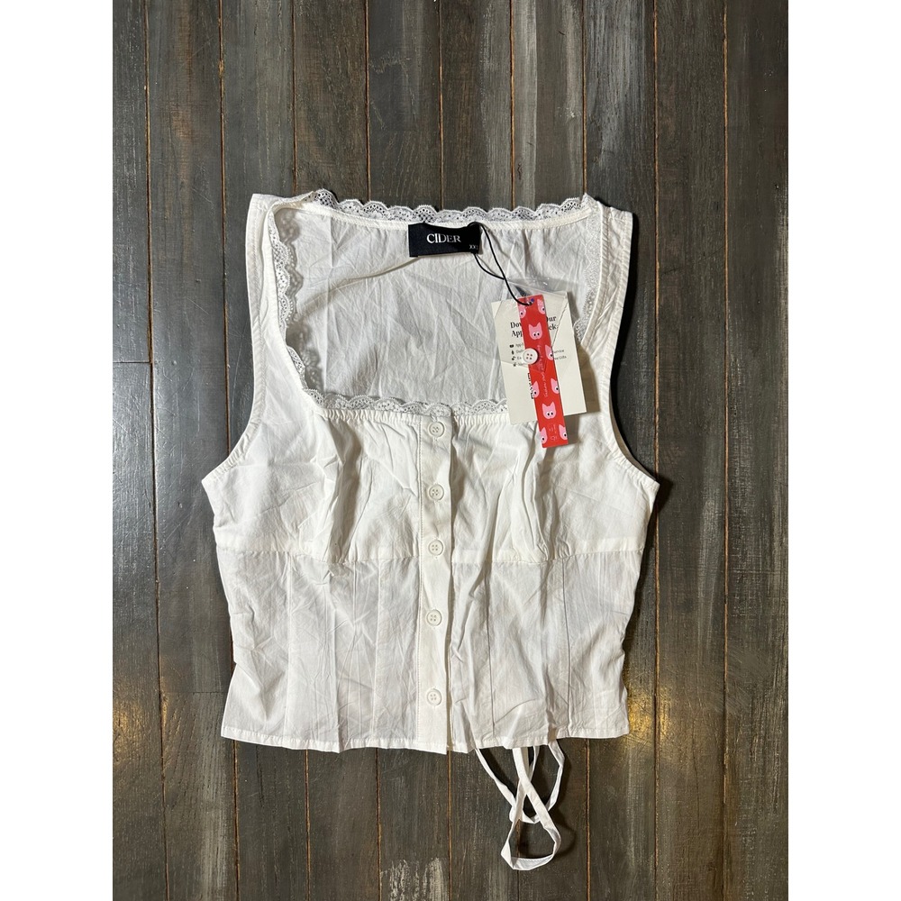 Cider White Lace Trim Button Front Crop Top Sleeveless Cottagecore Blouse NWT